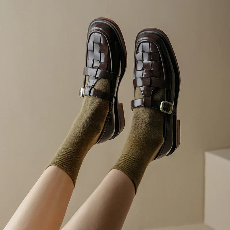 Lumier | Retro Flats